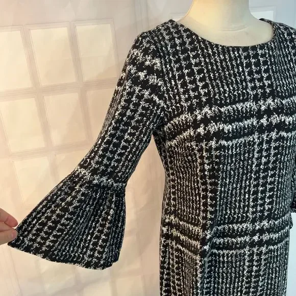 Talbots long bell sleeve warm plaid sweater like sheath dress size 8 - Picture 2 of 10